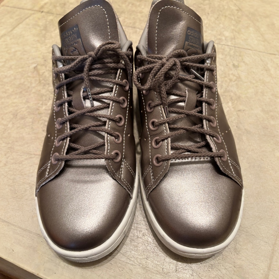 adidas STAN SMITHに602Sを通したところ